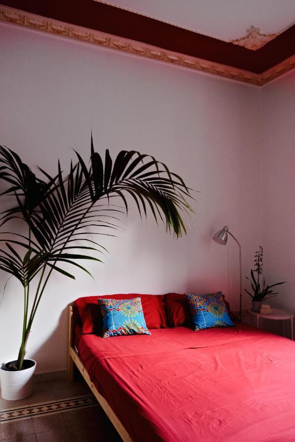 13 Open House Bed & Breakfast Palermo Bagian luar foto