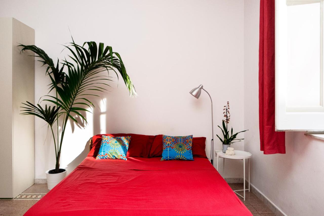 13 Open House Bed & Breakfast Palermo Bagian luar foto