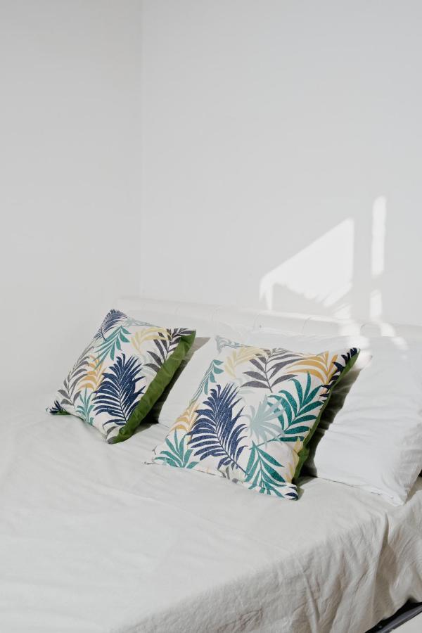 13 Open House Bed & Breakfast Palermo Bagian luar foto