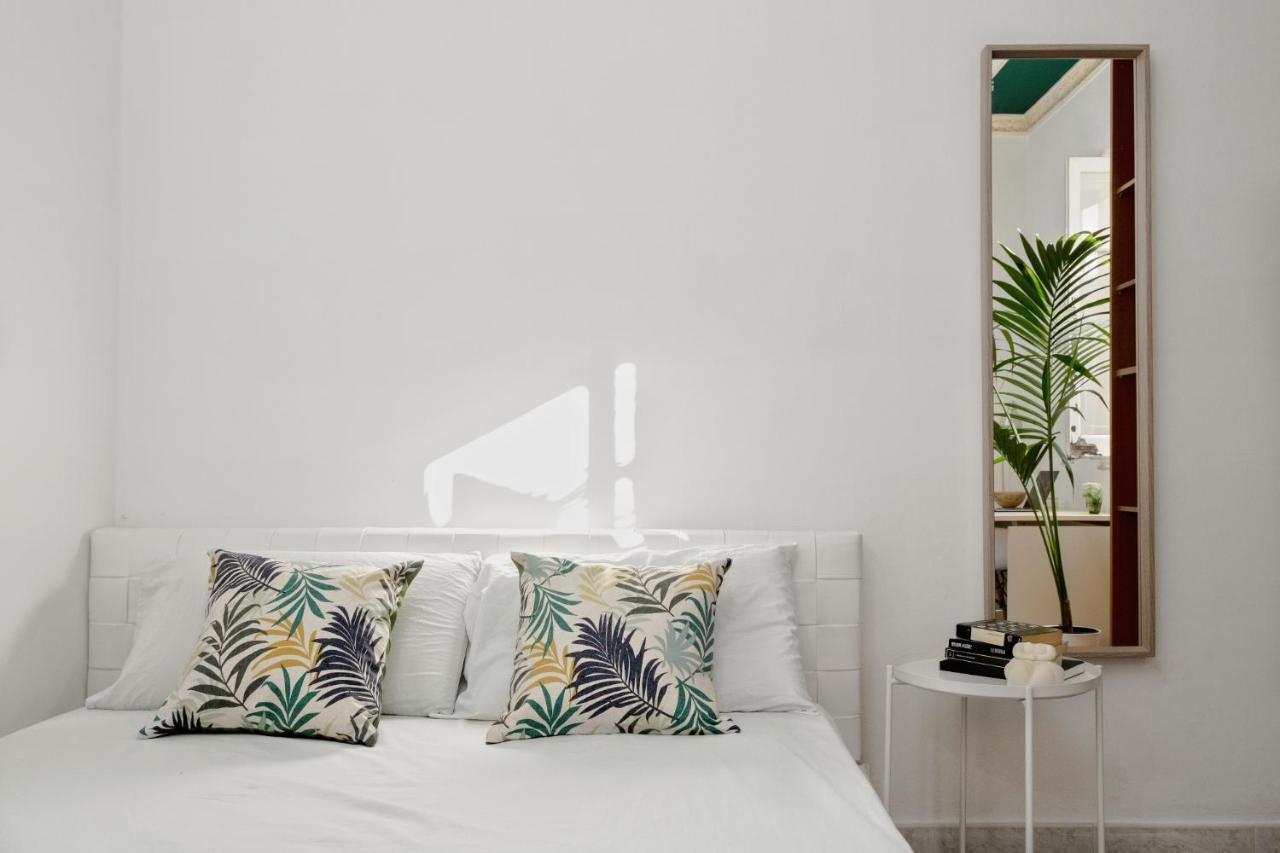 13 Open House Bed & Breakfast Palermo Bagian luar foto